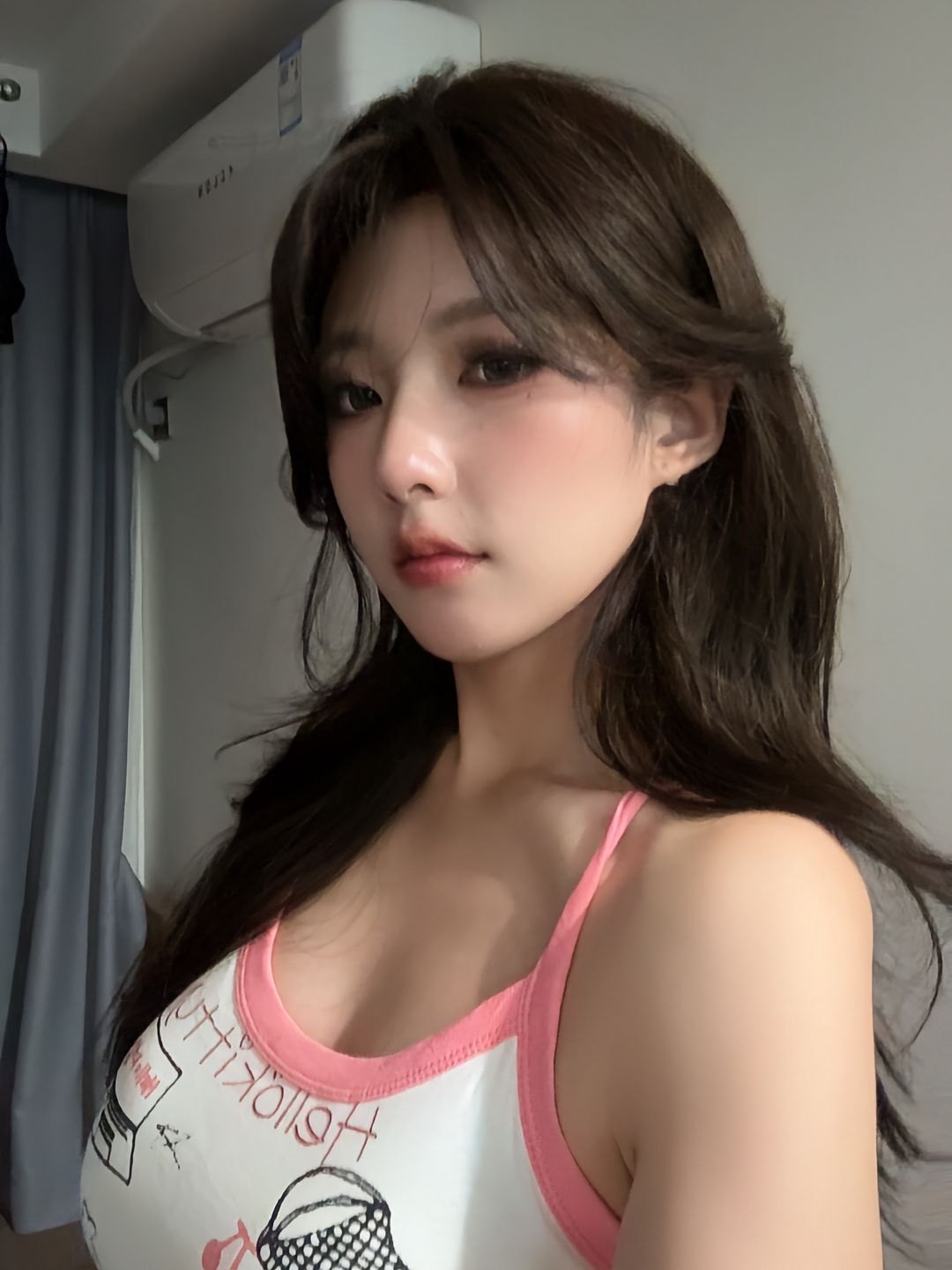 后入丰乳翘臀骚妹子-69俱乐部