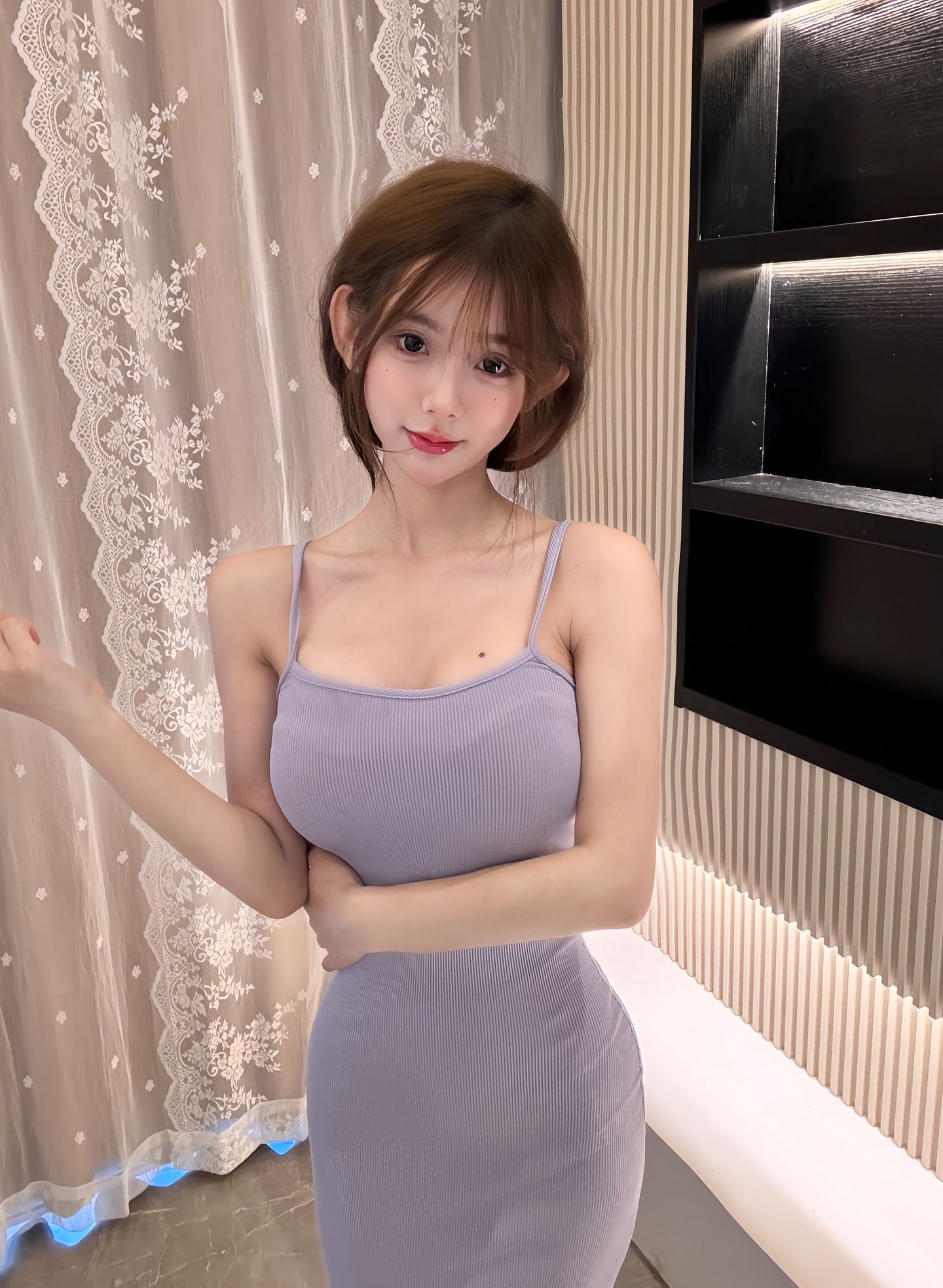 嫩模米菲肏之爽之-69俱乐部