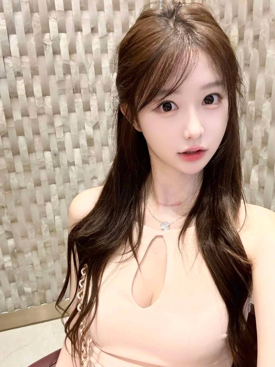 【官方认证】苒苒-69俱乐部