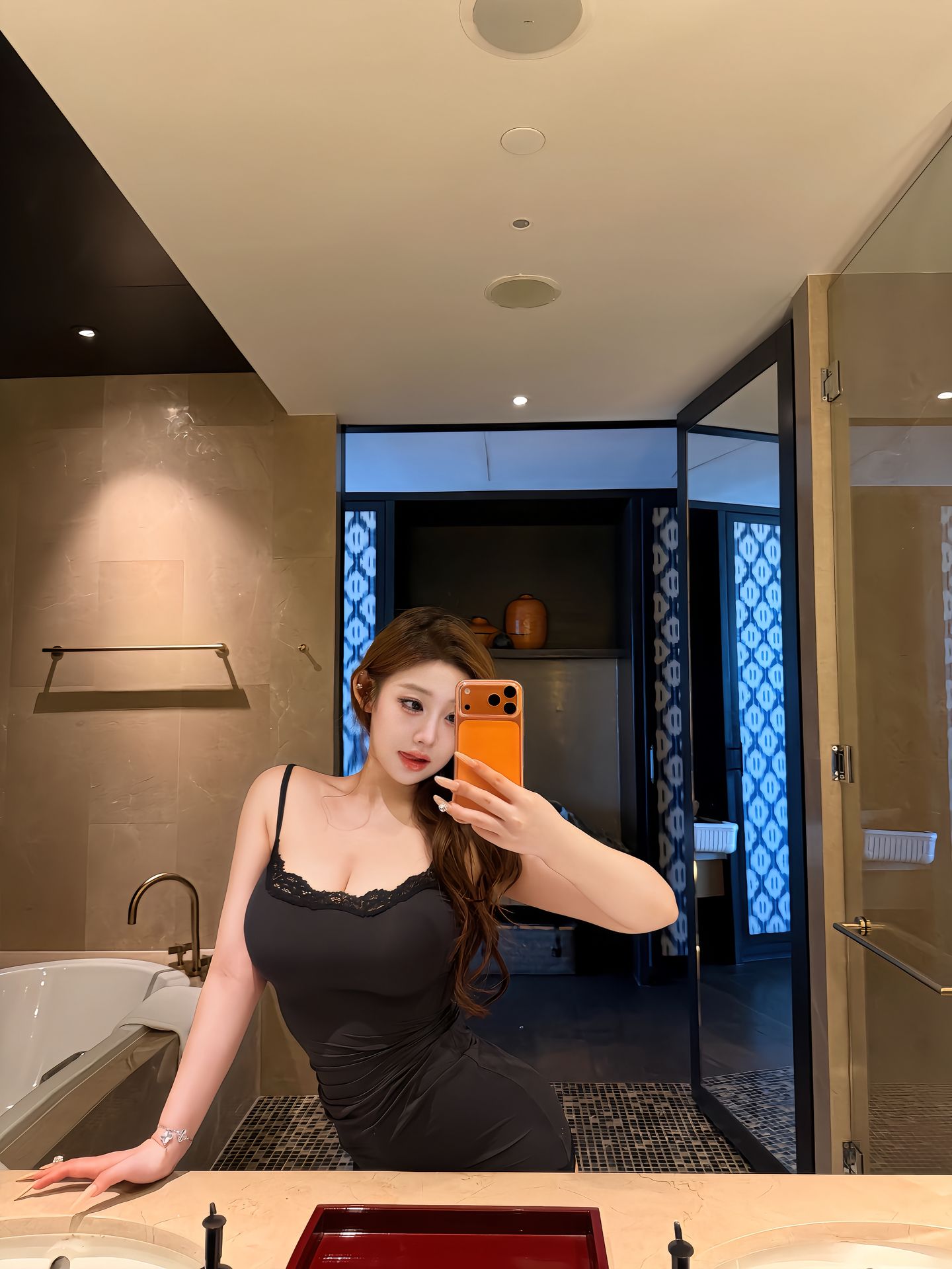 大奶美人做爱好爽-69俱乐部