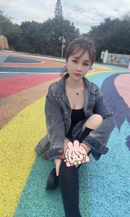 广州轻熟女沐沐-69俱乐部