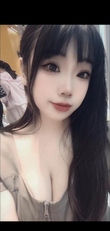 大胸樱桃-69俱乐部