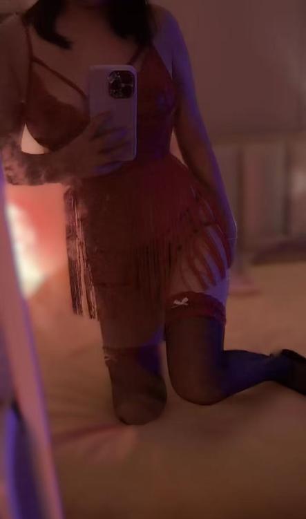 性感D奶颜值小姐姐-69俱乐部