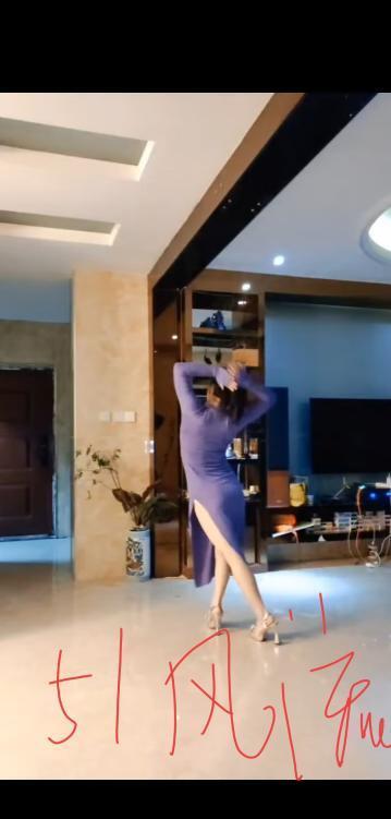 合肥市区姐妹可双飞-69俱乐部