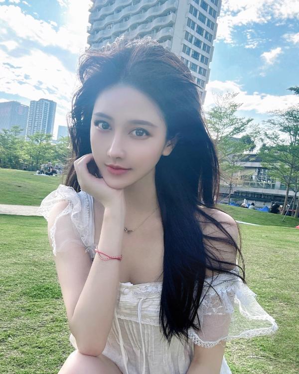 贴心颜值小千代-69俱乐部