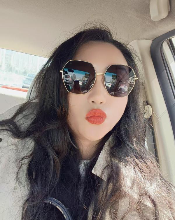 潮吹女王-69俱乐部