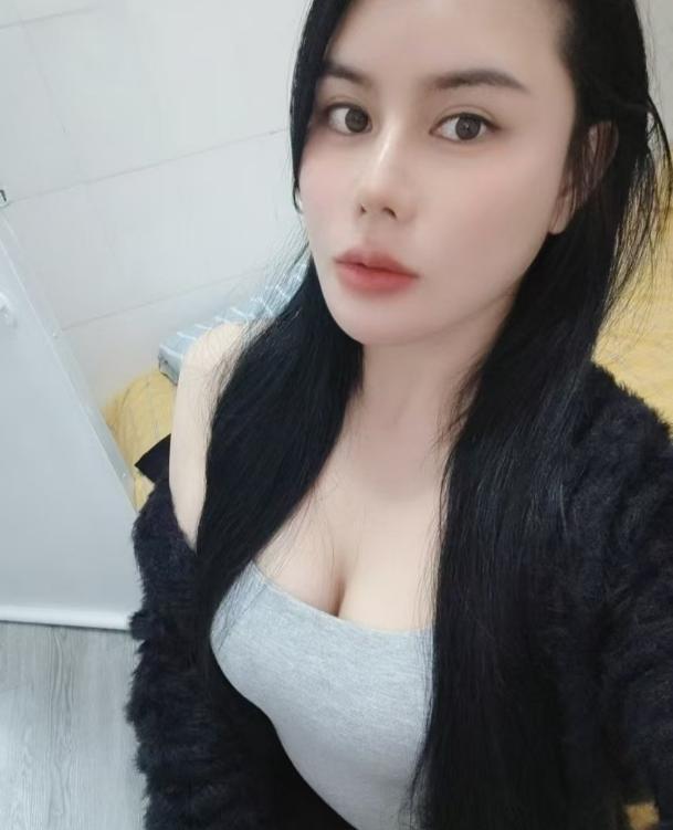 福田兼职性感翘臀老师-69俱乐部