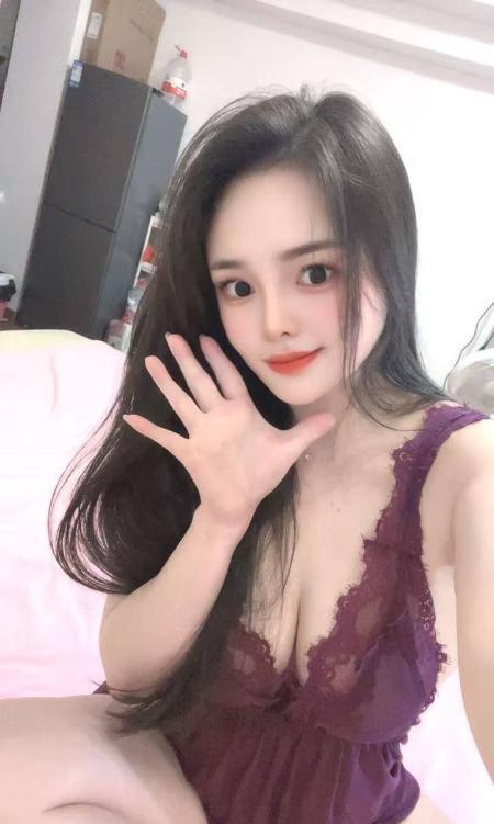 泉州蜜桃翘臀妖妖-69俱乐部