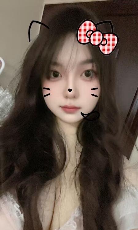 武汉城市广场大胸乐乐-69俱乐部