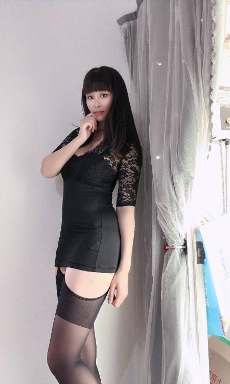 风骚肥臀妹子-69俱乐部