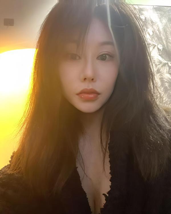 大胸球球-69俱乐部