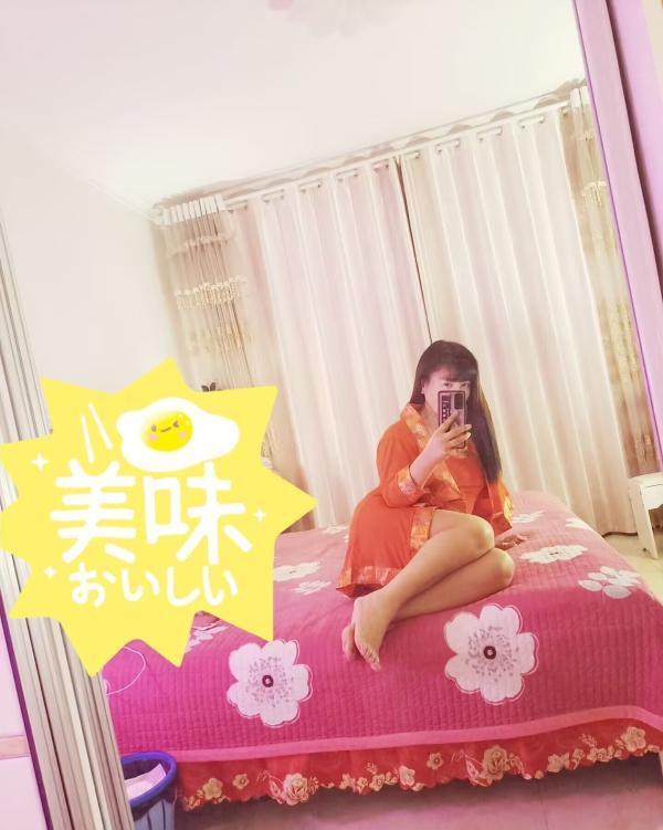 表面温柔实际骚浪贱-69俱乐部