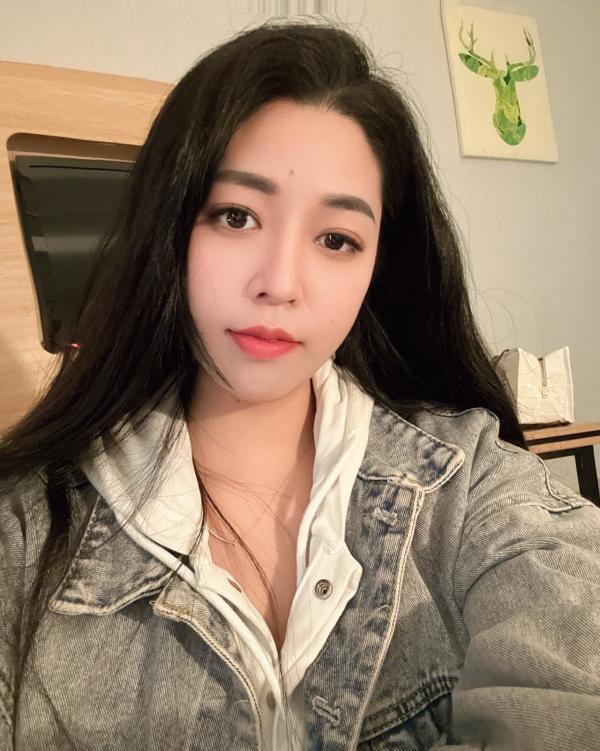 大长腿丰满梓琪口活好-69俱乐部