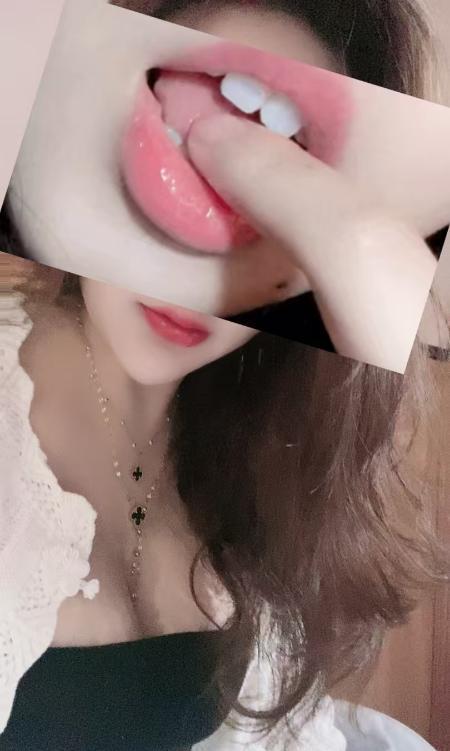 前凸后翘骚货-69俱乐部