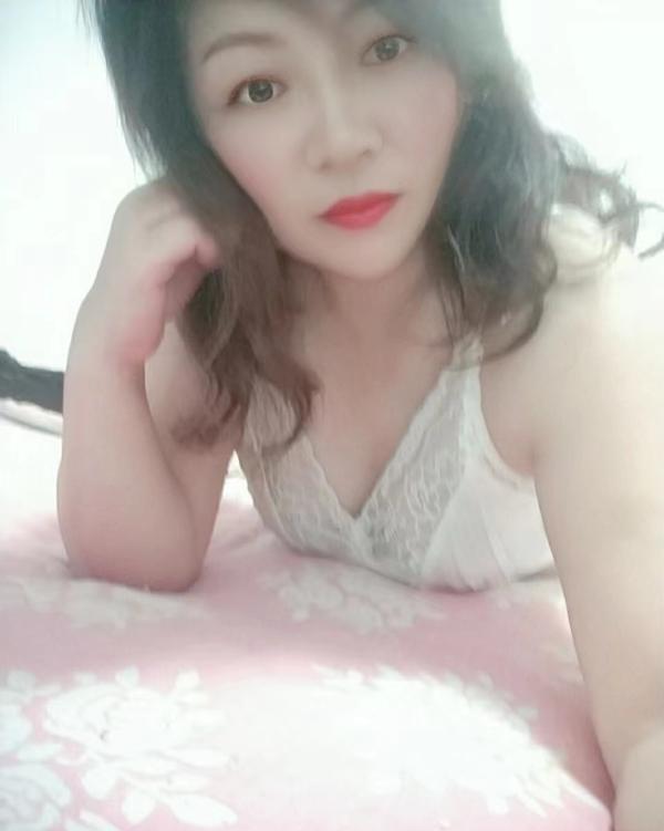 丰满迷人川妹子-69俱乐部