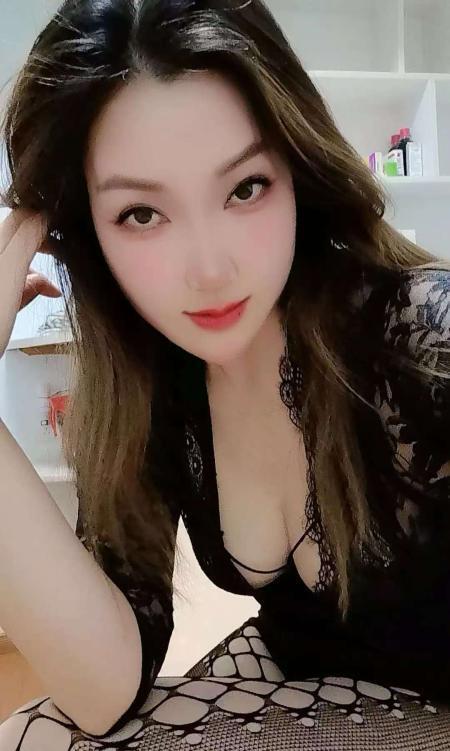 瑶海长腿少妇苗苗-69俱乐部