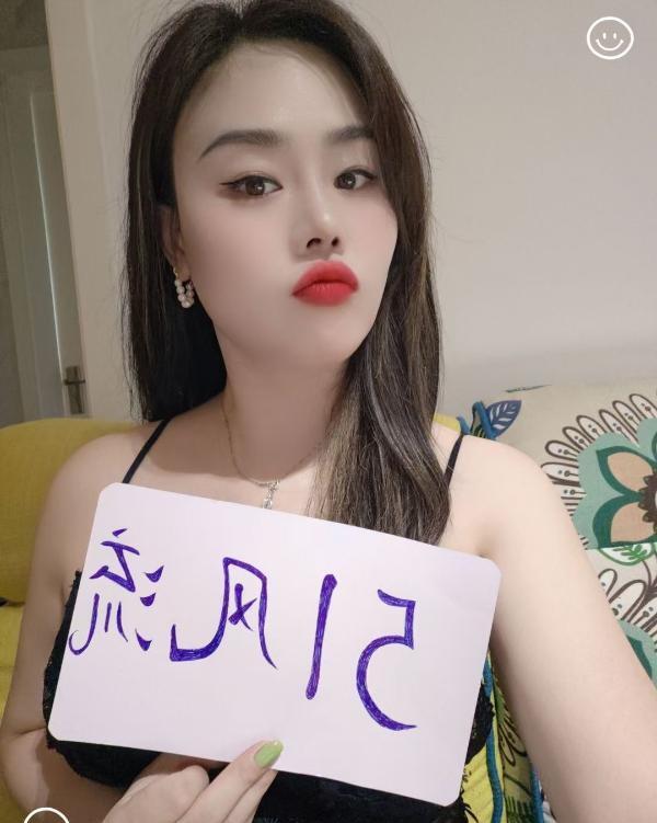 武汉洪山性感小少妇-69俱乐部