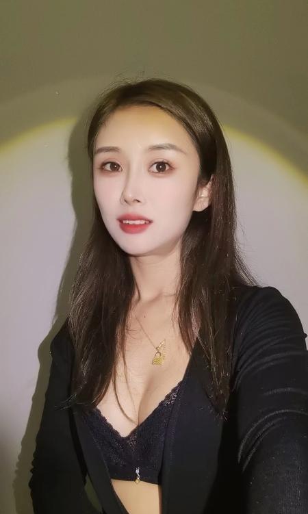 昆山小少妇-69俱乐部