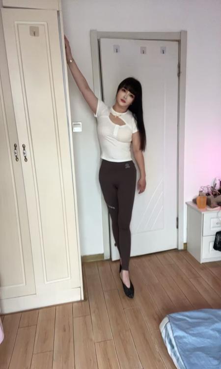 南京小雨服务系的-69俱乐部