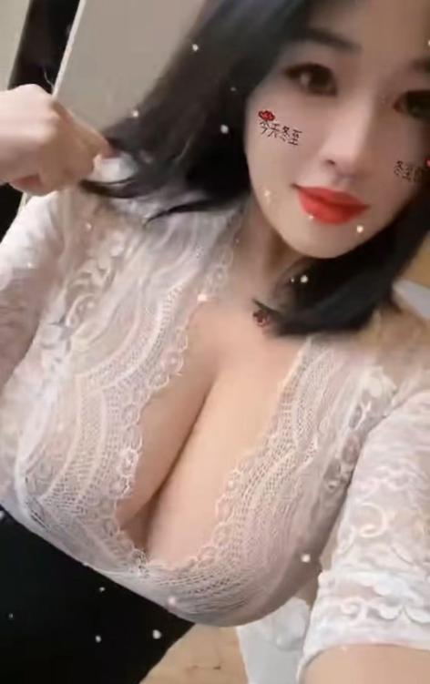 罗湖巨乳波霸-69俱乐部