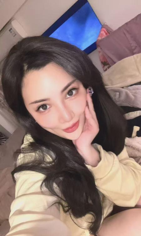 颜值桃子-69俱乐部