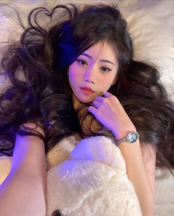 长腿细腰嫩妹-69俱乐部