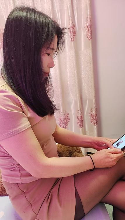 塘沽长腿丝袜熟女-69俱乐部