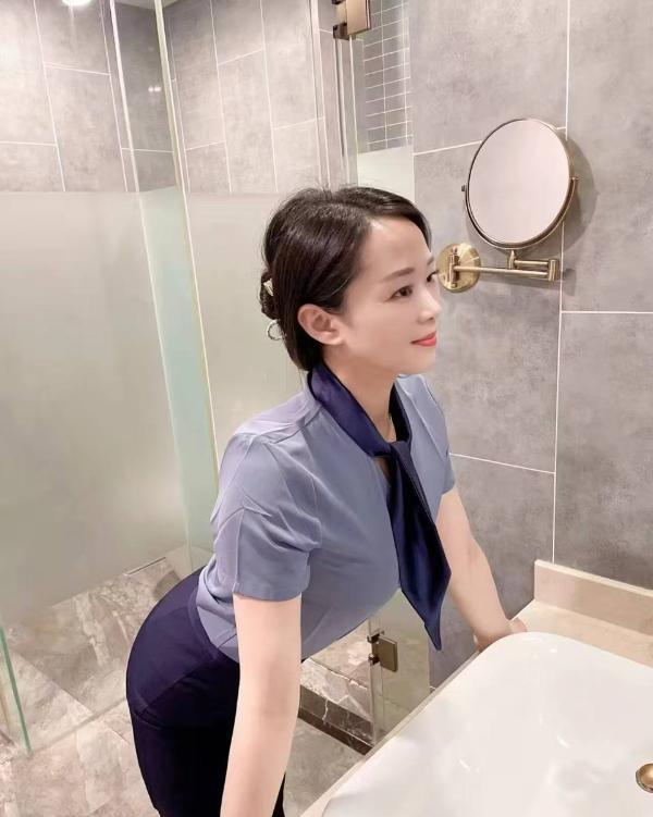 徐汇大波骚妇-69俱乐部