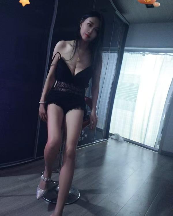 南京骚妇人妻-69俱乐部