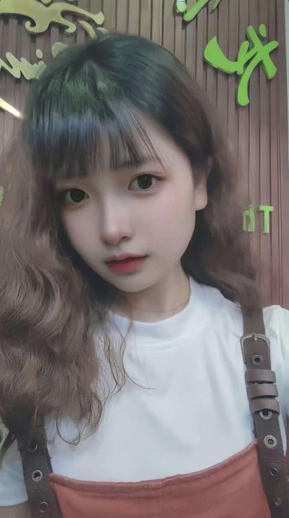 性感萝莉-69俱乐部