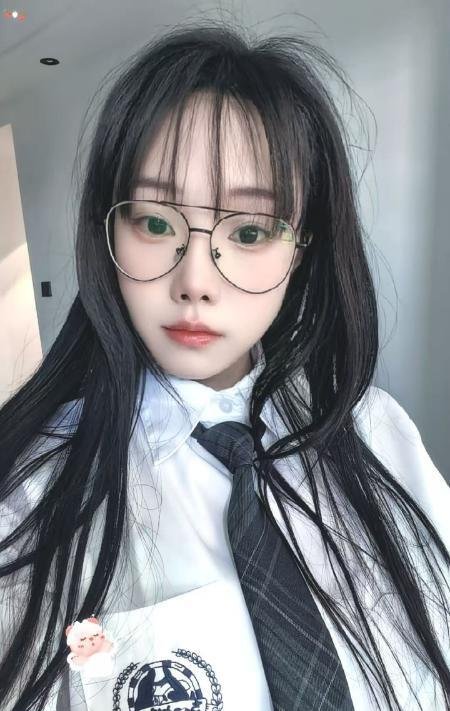 眼镜琪琪-69俱乐部