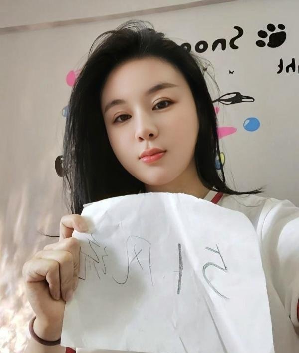 蜀山美少妇小乔-69俱乐部