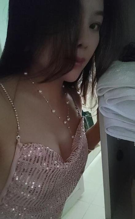 小巧风韵的少妇-69俱乐部