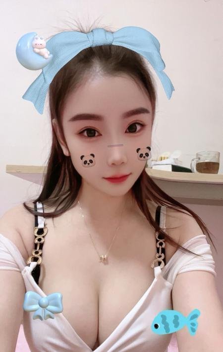 三点粉嫩美背小姐姐-69俱乐部