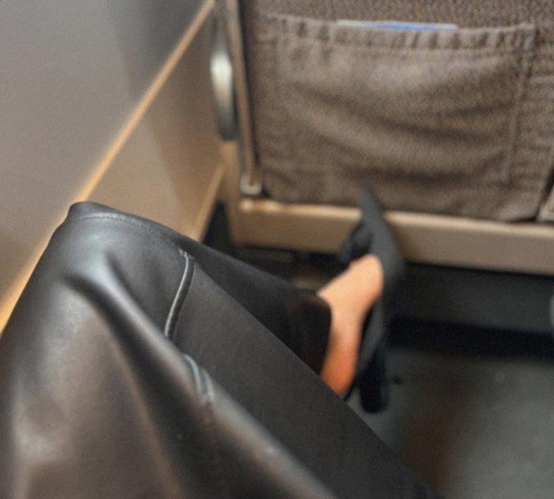 杭州丝足女王-69俱乐部