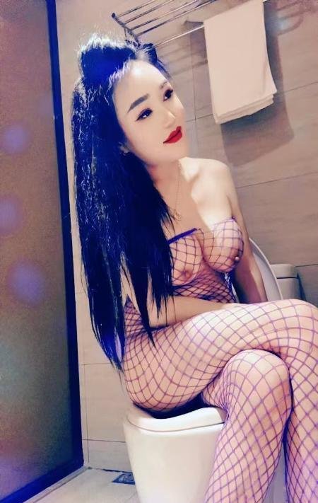 角色扮演大胸姐-69俱乐部