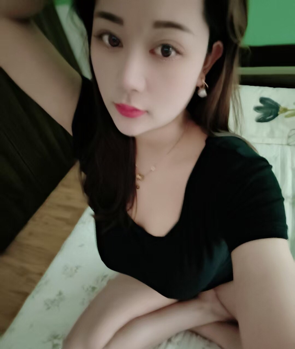 莘庄水清大奶勾人琦琦-69俱乐部