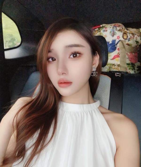 御姐Soso莞式服务-69俱乐部