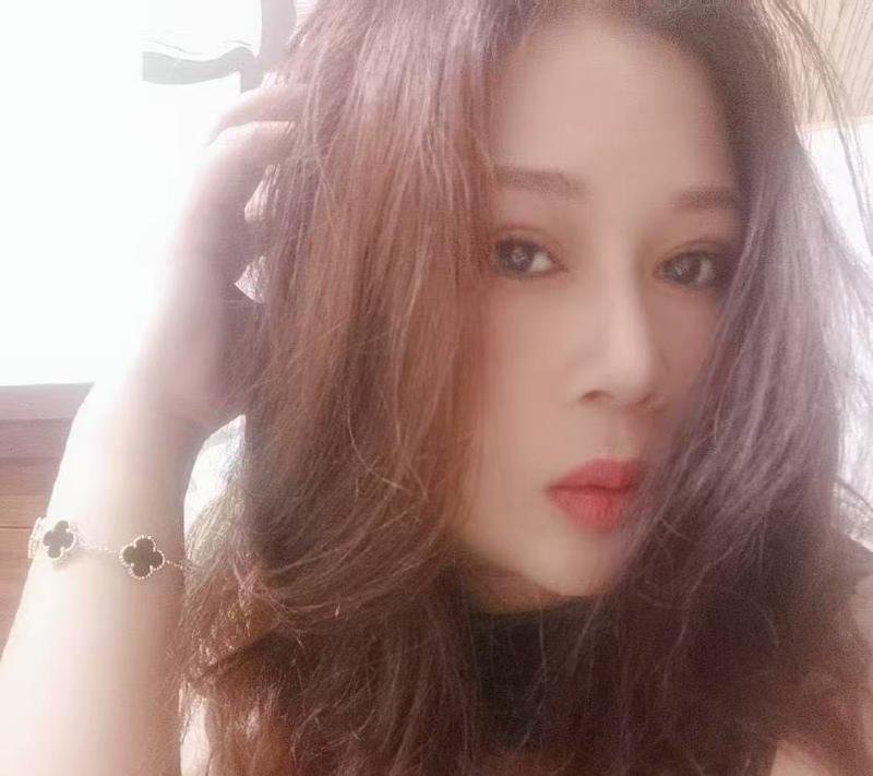 水磨服务的熟女姐姐-69俱乐部