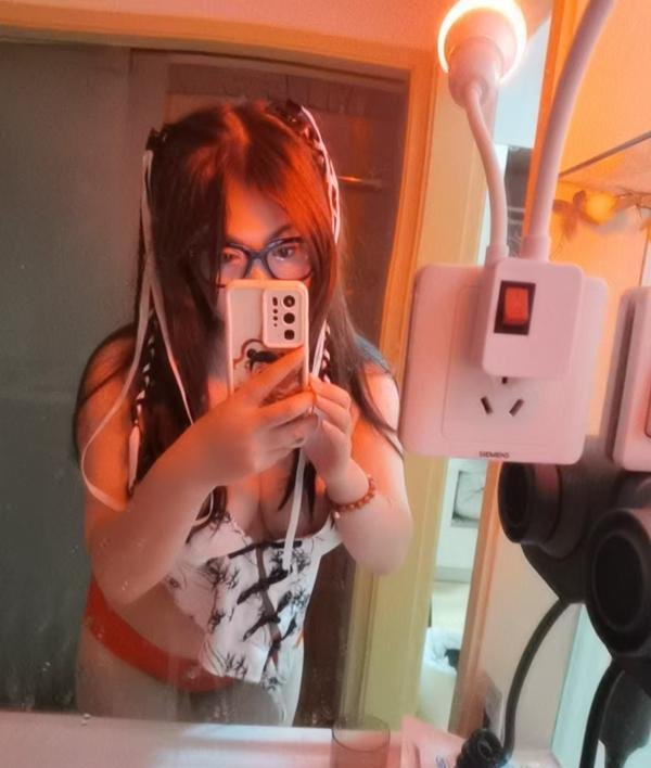 闵行D奶性感女神-69俱乐部