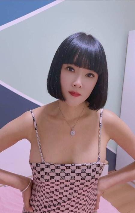 成华短发少妇轩轩姐-69俱乐部