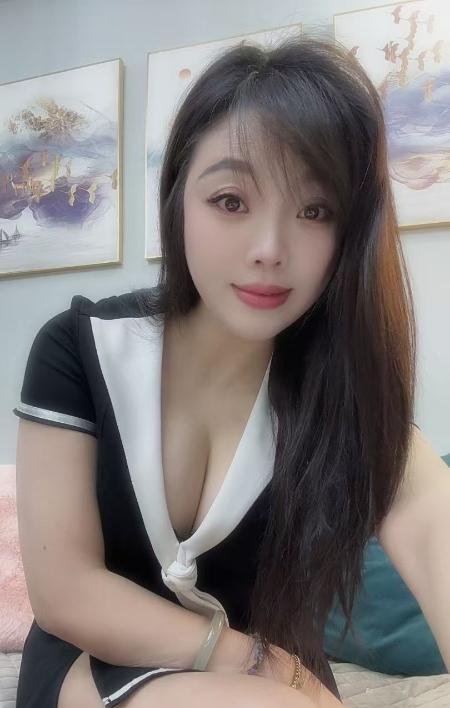 三里亭大胸小七-69俱乐部