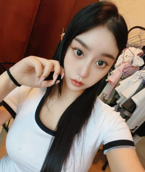 南开奥城大胸恋人妹妹-69俱乐部