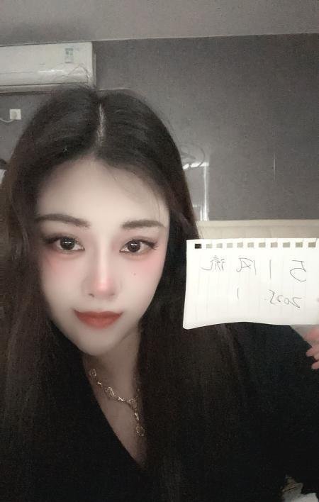 黄埔淫荡迎容儿-69俱乐部