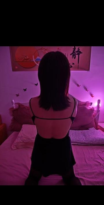 风骚轻熟女有情人感觉-69俱乐部