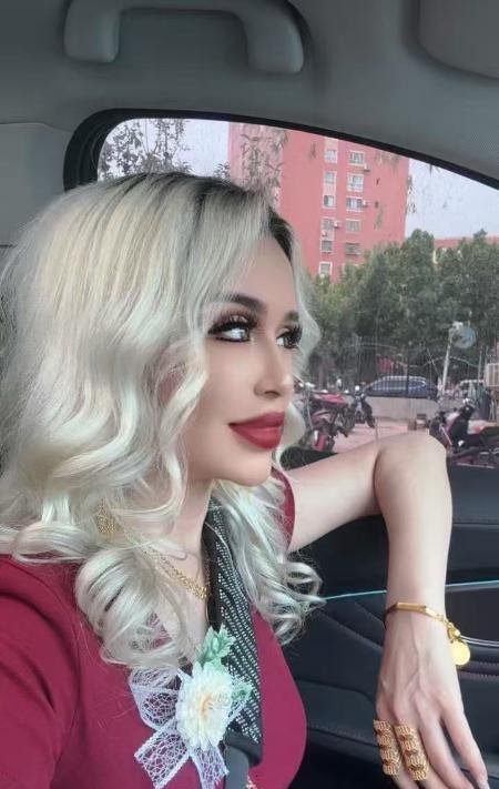 性感尤物米娅-69俱乐部