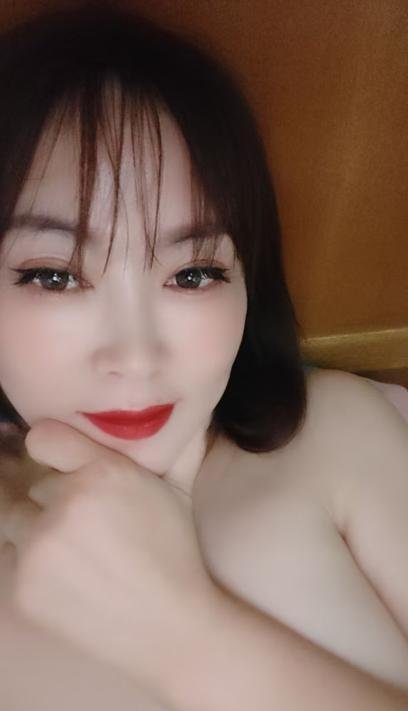 潮喷英姐-69俱乐部