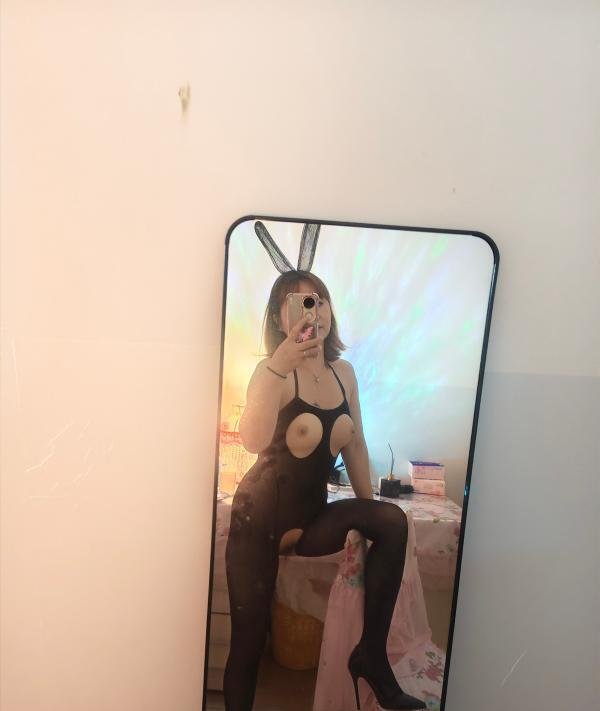 迈皋桥小姨家-69俱乐部