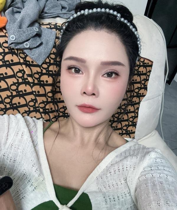 古镇御姐爆乳纹身厌厌-69俱乐部