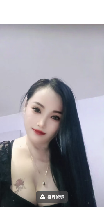 闵行骚货大奶琳琳-69俱乐部